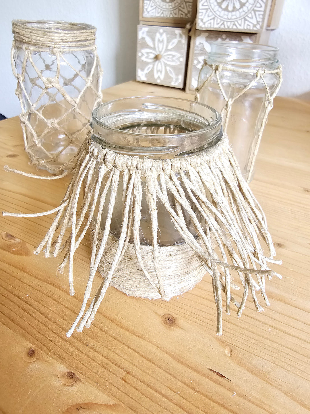 Upcycling-Gläser im natürlichen Boho-Stil – Dreierset