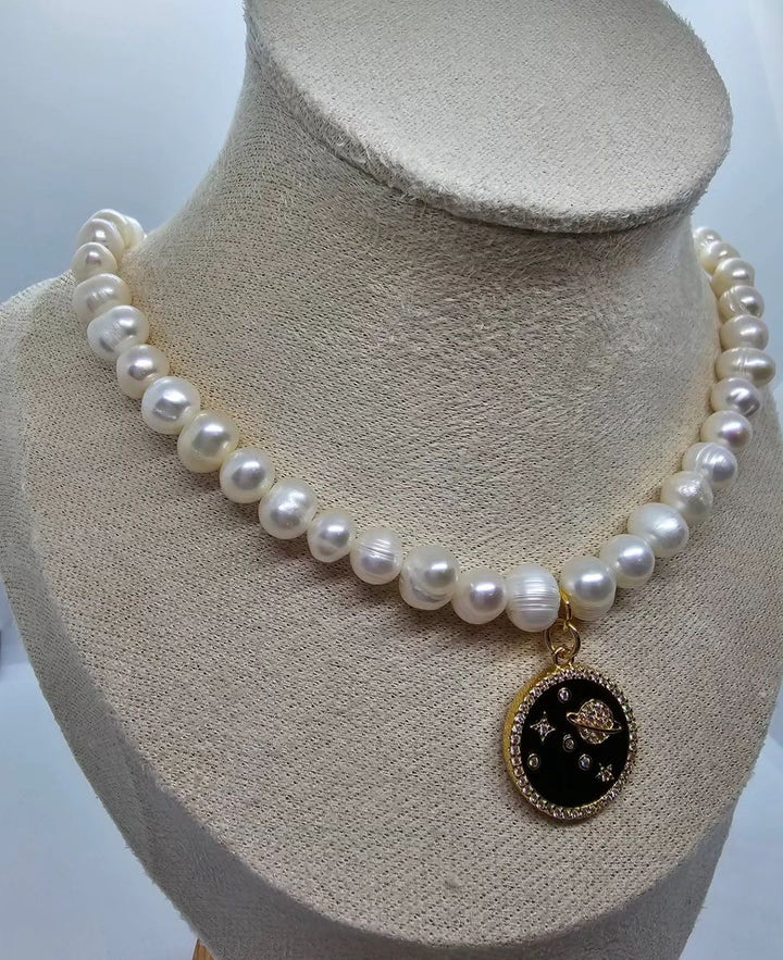 Halskette "Saturn" / Länge von 43-46cm